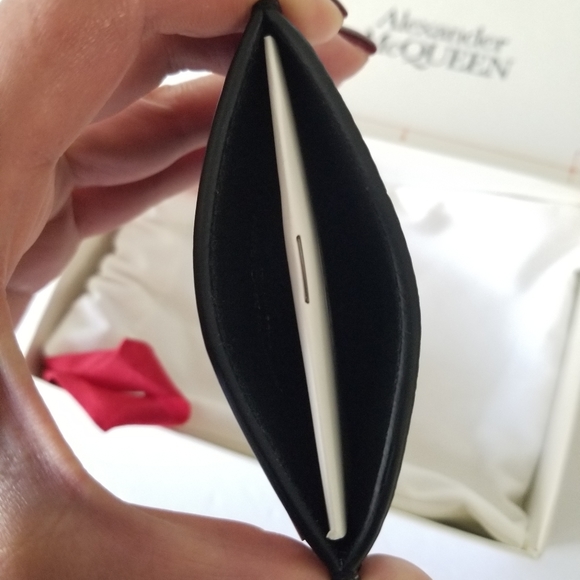 Alexander McQueen Skull Croc Embossed Leather Card Holder Black - Picture 7 of 7